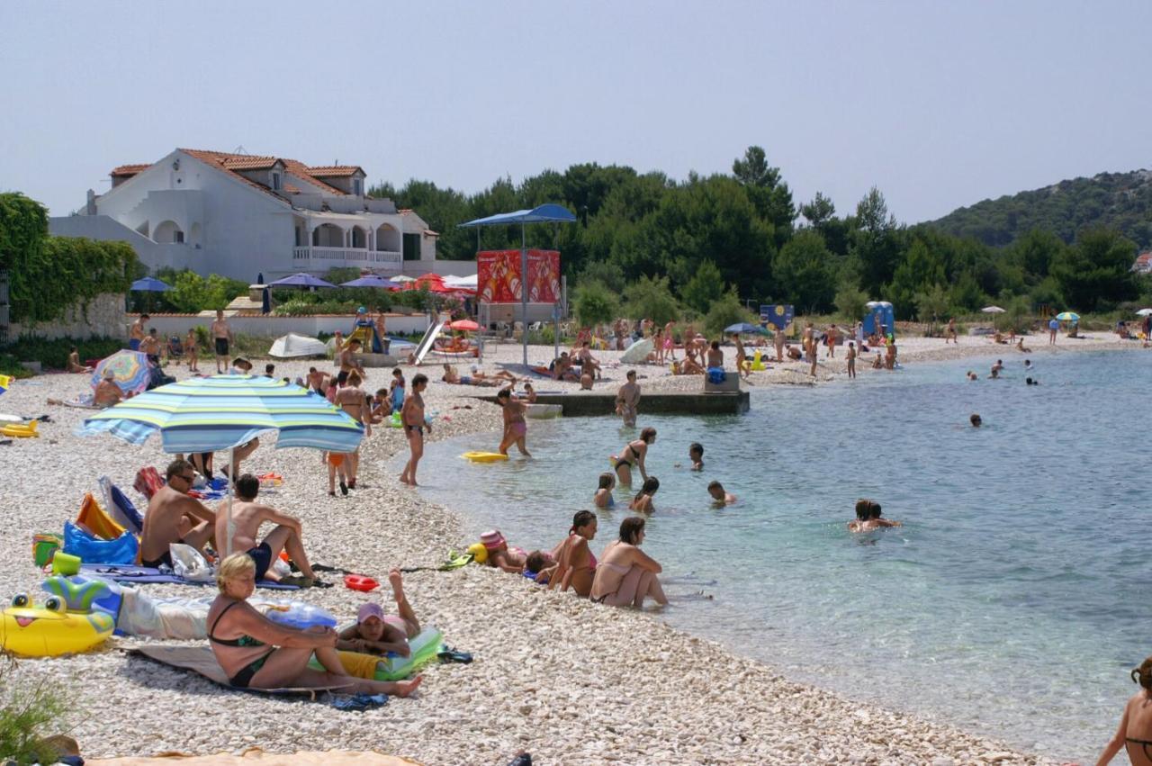 Seaside Holiday House Stupin Celine, Rogoznica - 19871 エクステリア 写真